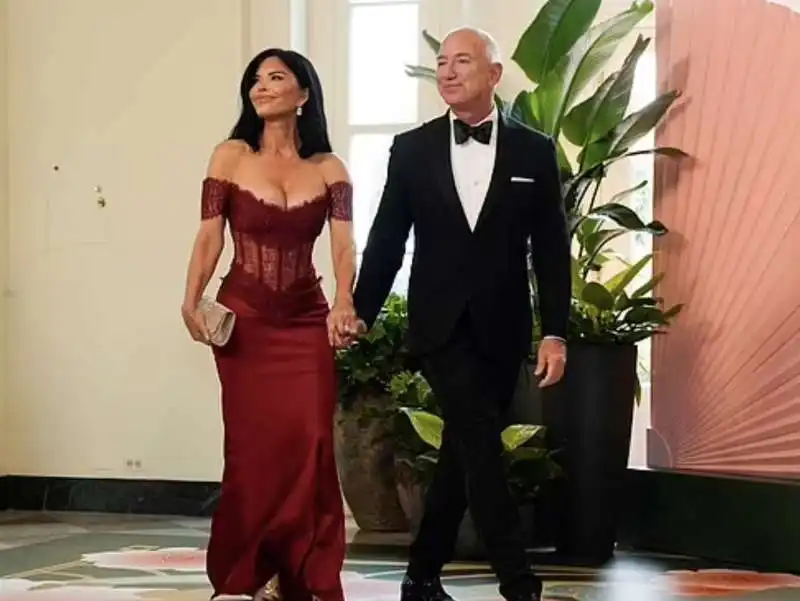 lauren sanchez   jeff bezos   cena di gala alla casa bianca   