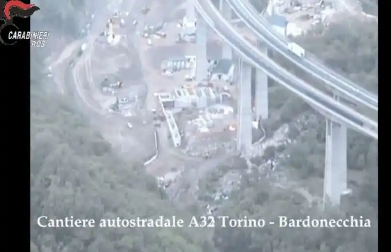 LAVORI SULL AUTOSTRADA TORINO BARDONECCHIA