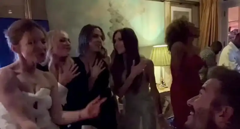 le spice girls al compleanno di victoria beckham 4