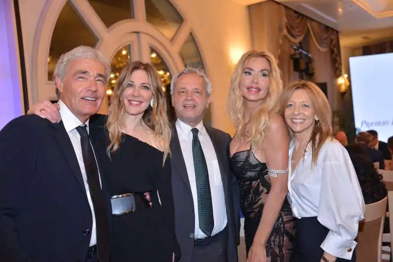 massimo giletti   francesca fagnani   enrico mentana   valeria marini   paola batani