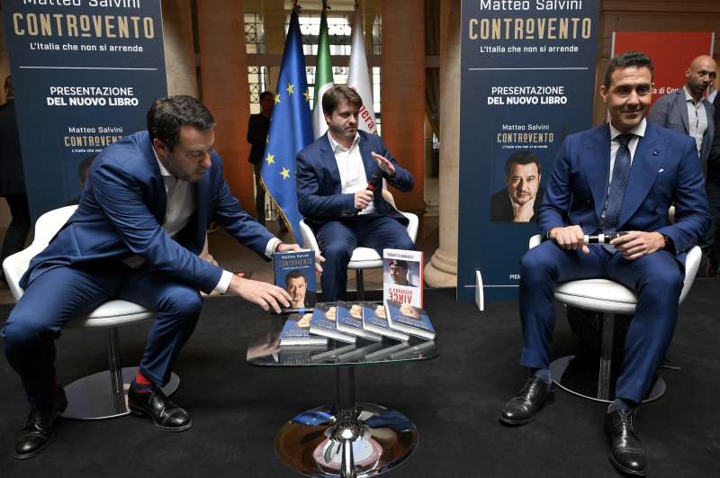 matteo salvini giovanni sallusti roberto vannacci presentazione del libro controvento