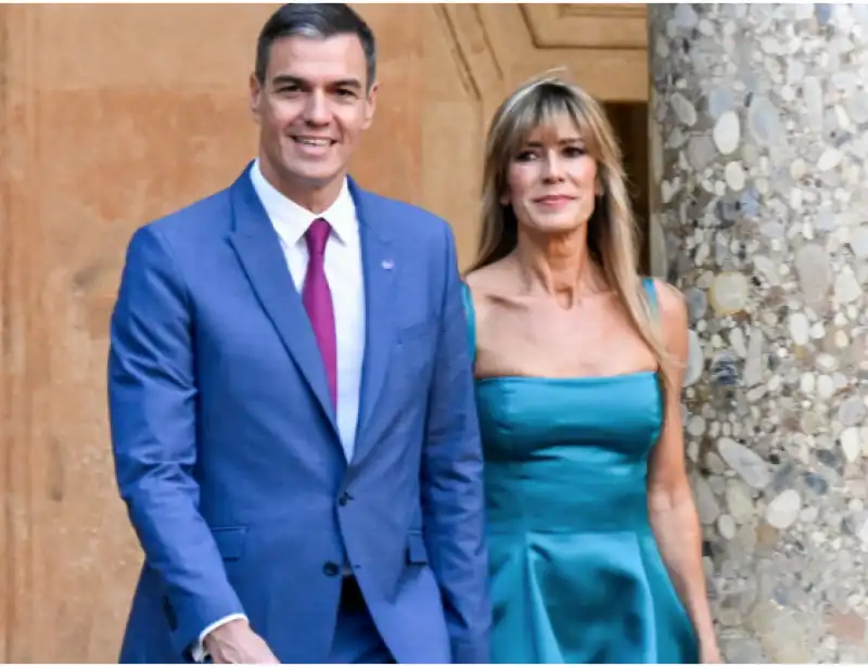 pedro sanchez con la moglie