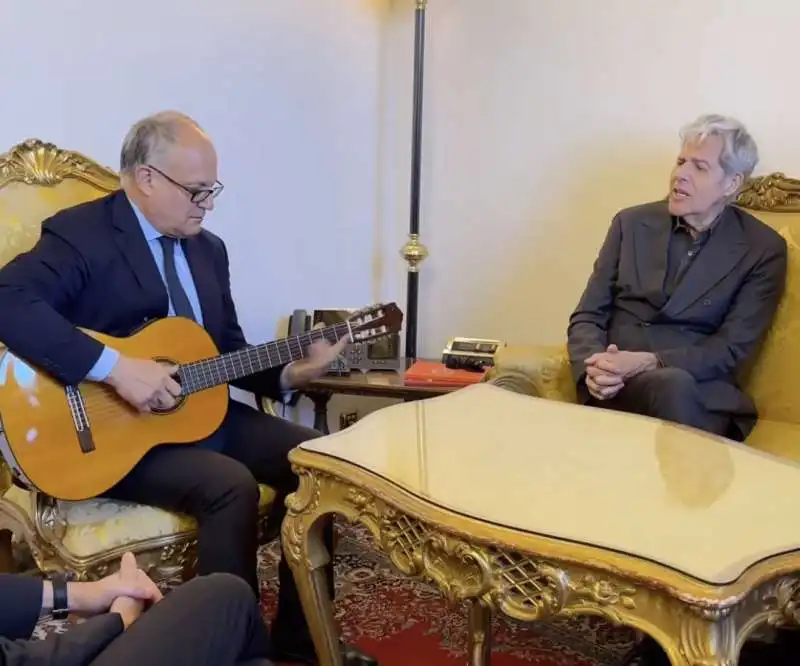 roberto gualtieri suona con claudio baglioni   5