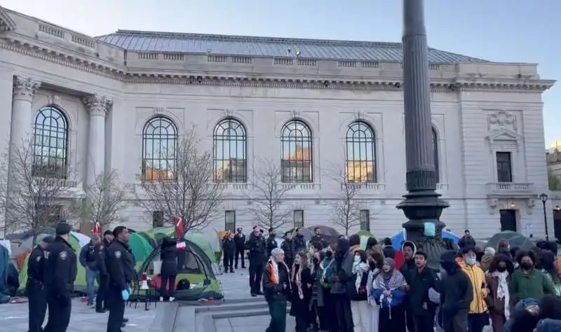 studenti pro palestina arrestati all universita di yale 5