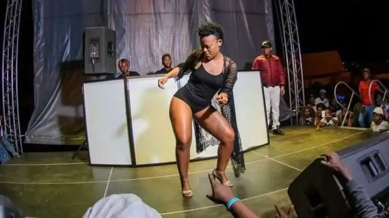 zodwa wabantu. 3