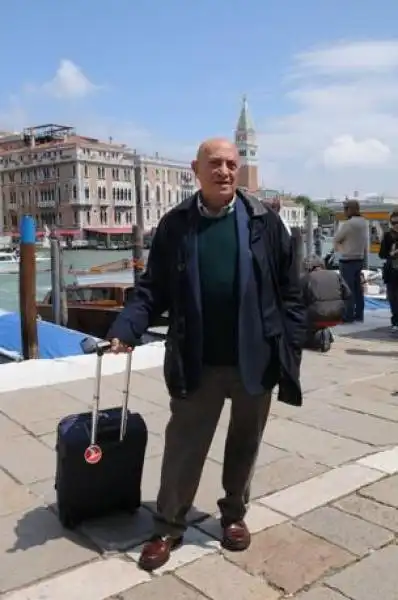 ARNALDO POMODORO FOTO CORRIERE DEL VENETO 