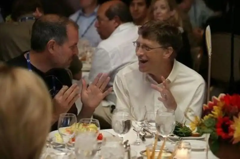 BILL GATES E STEVE JOBS