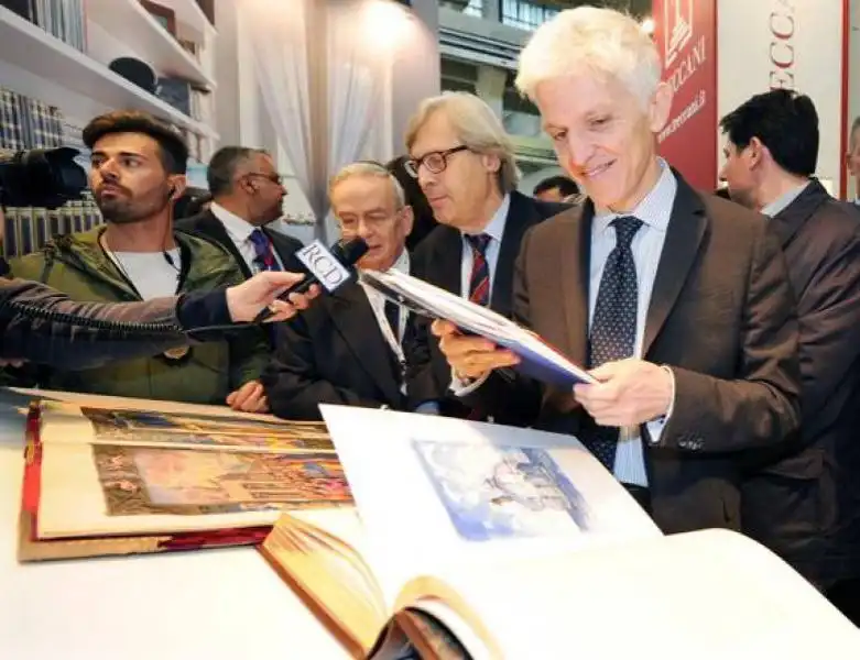 BRAY CON SGARBI AL SALONE DEL LIBRO