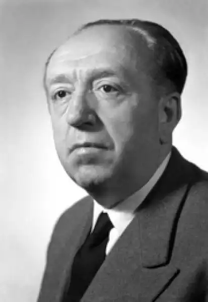 Ezio Vanoni