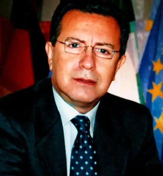 FRANCESCO LA MOTTA