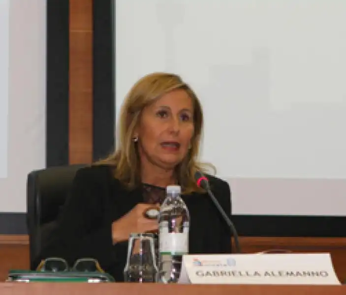 GABRIELLA ALEMANNO SCUOLA ECONOMIA 