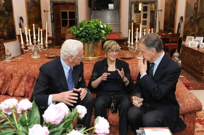 Giulia Bongiorno con Stefano Mantovano e Manuel Jimenez 