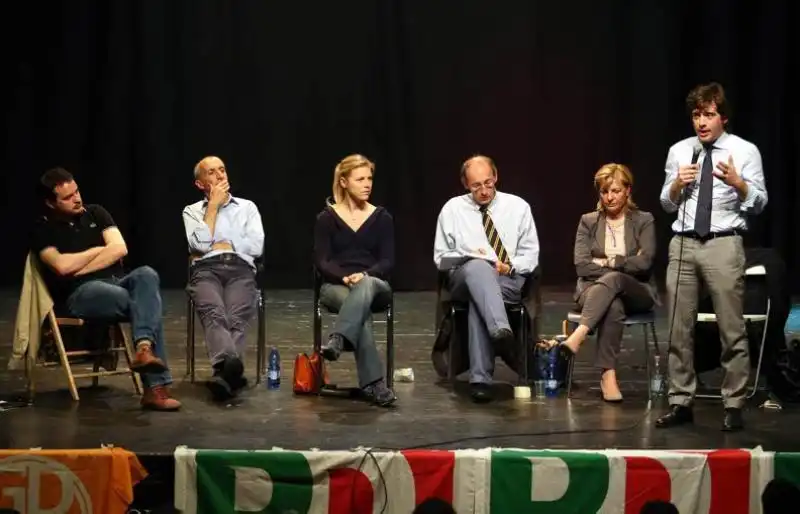 RIUNIONE PD CON CIVATI A MONZA FOTO ILCITTADINOMB