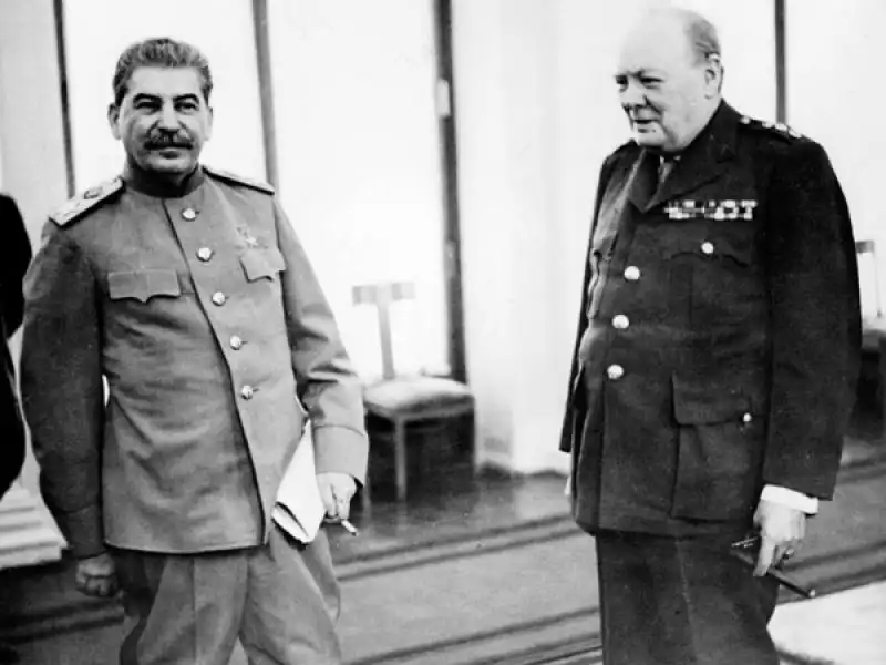 STALIN E CHURCHILL 