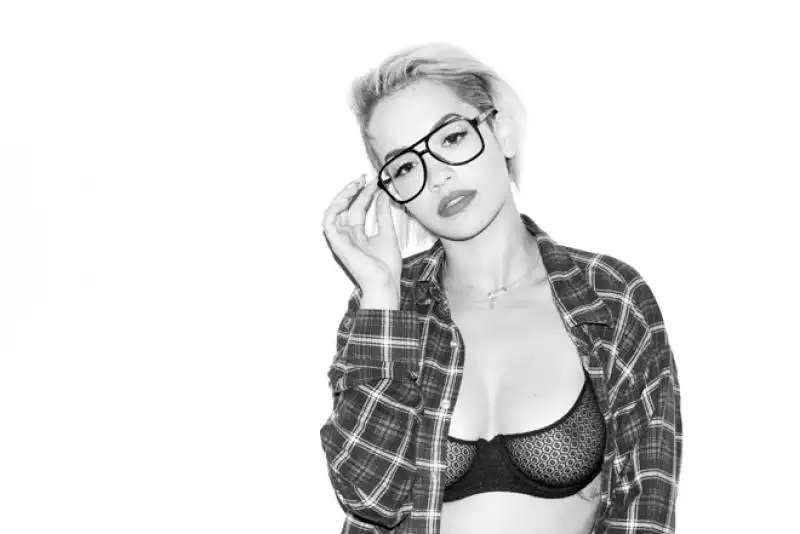 RITA ORA terry richardson 