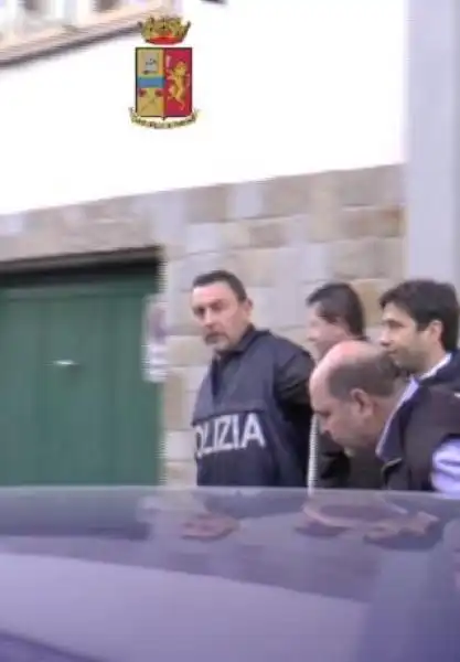 L'ARRESTO DI RICCARDO VITI - MANIACO DELLE PROSTITUTE A FIRENZE