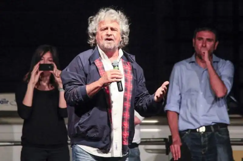 beppe grillo a firenze 