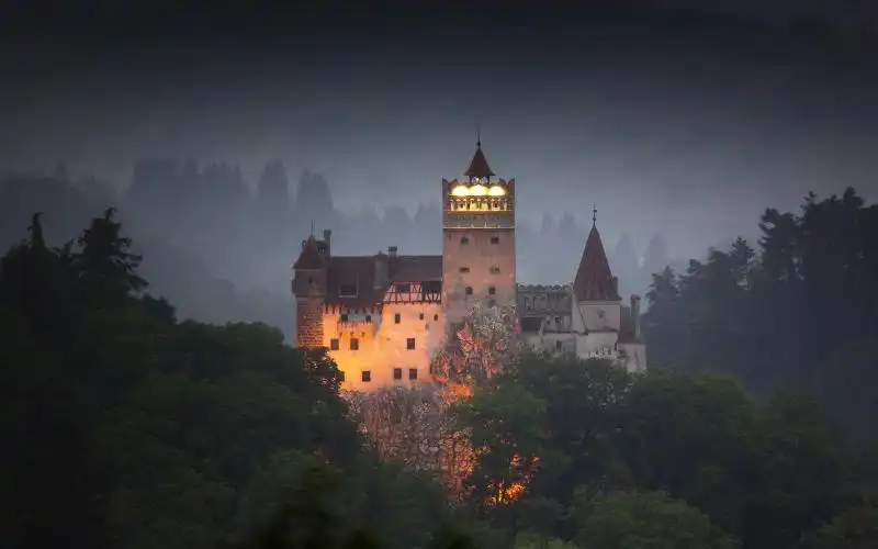 Bran Castle di notte 