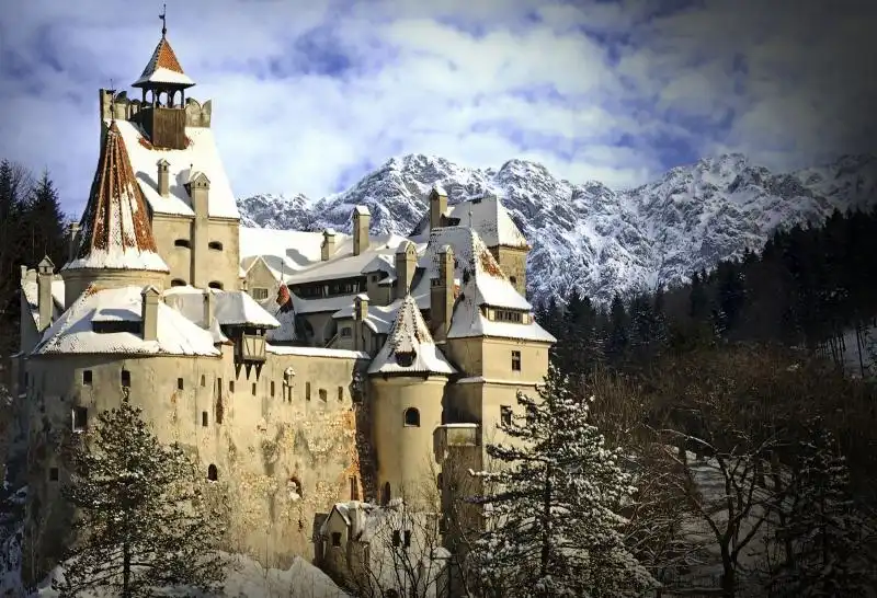 Bran Castle sotto la neve 