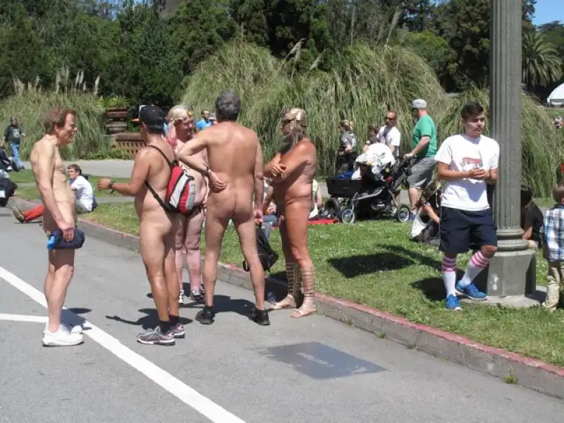 BAY TO BREAKERS FOTO DA CHIMERICA di MAURO APRILE ZANETTI jpeg