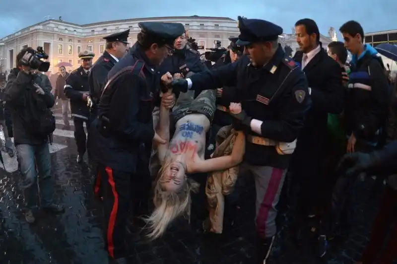 Femen in Vaticano 