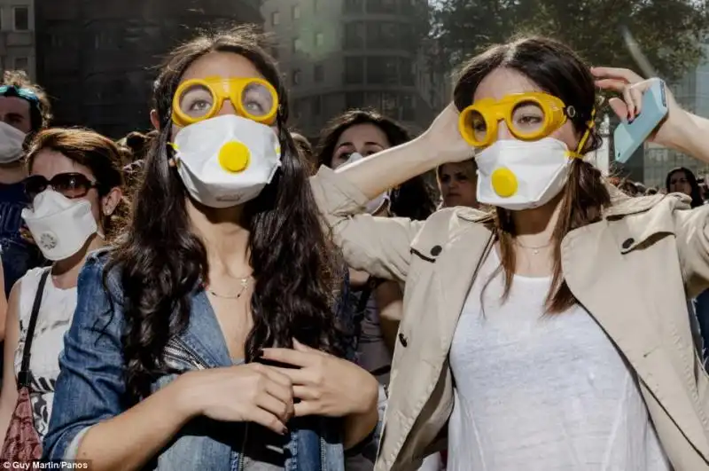 FOTOSONYAWARDS Maschere di protezione a Gezi Park Istanbul 