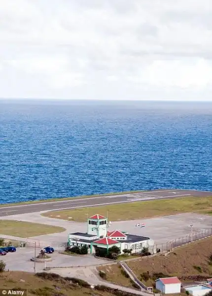 Juancho E Yrausquin Airport di Saba 