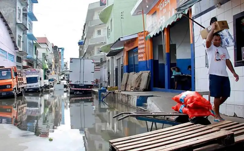 MANAUS ALLUVIONE 