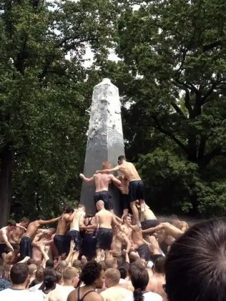 Obelisco e Cadetti 