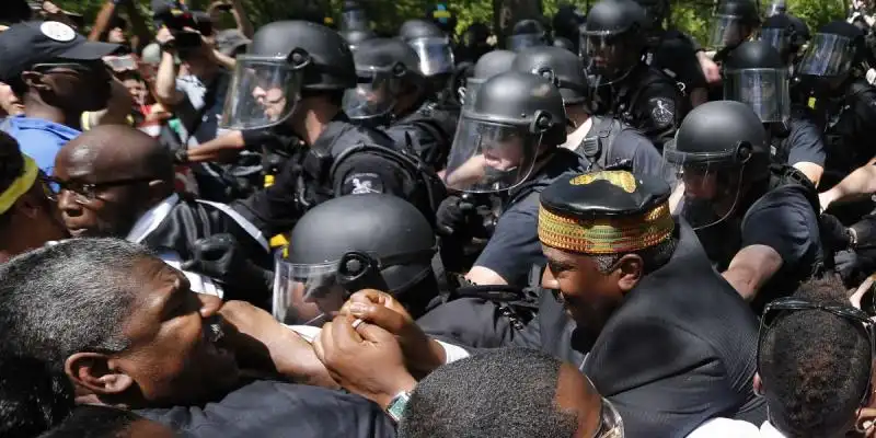 Proteste contro McDonalds 