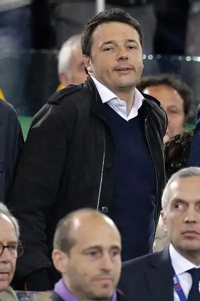 RENZI TIFOSO VIOLA ALLO STADIO