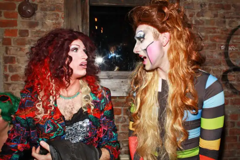 NEW YORK CONCORSO DI MISS WILLIAMSBURG PER TRAVESTITI 