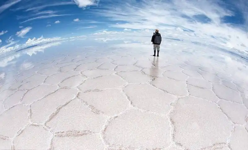 #17 salar de uyuni, bolivia