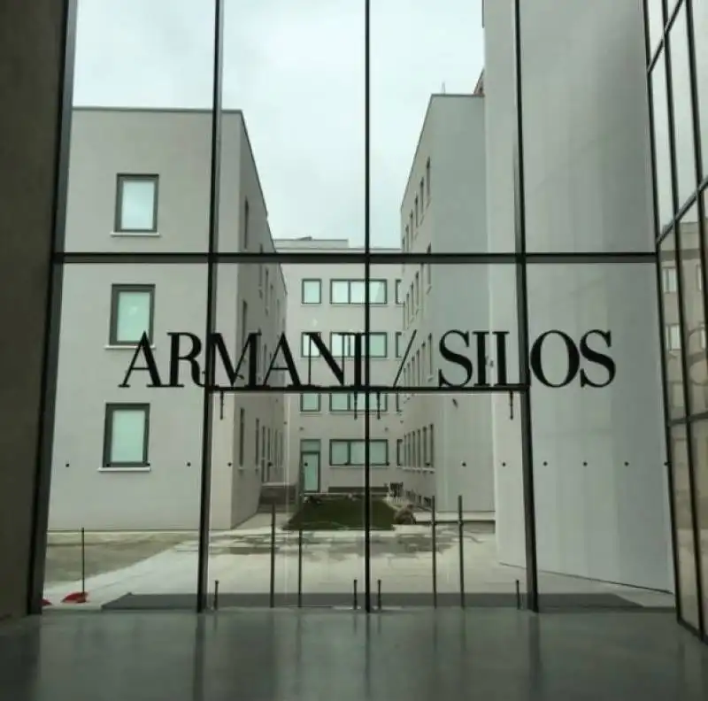 ARMANI SILOS