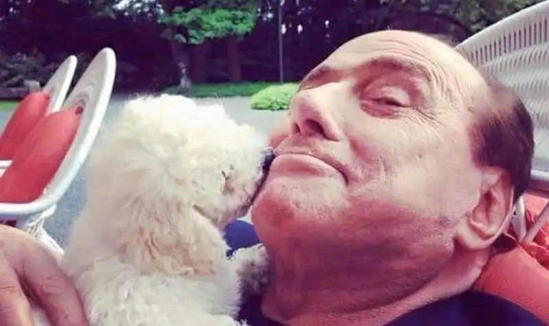 berlusconi con dudu su instagram