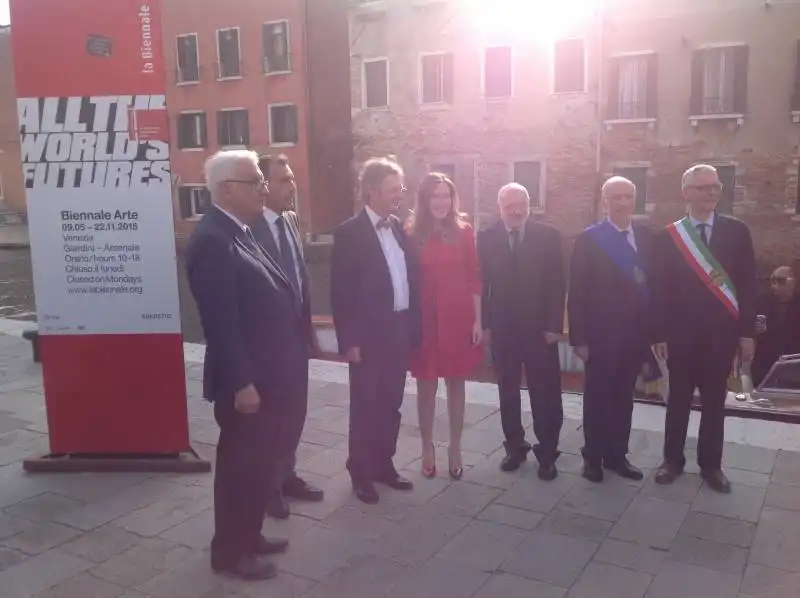 boschi tacco 10 in visita all'arsenale