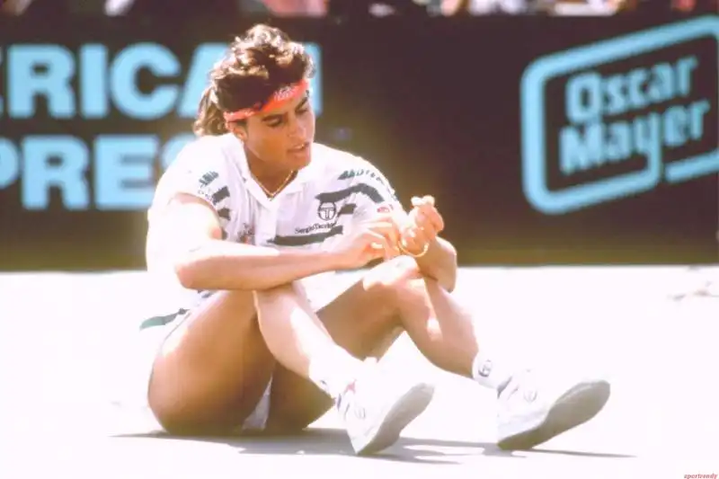 gabriela sabatini -hot-tennis-picture