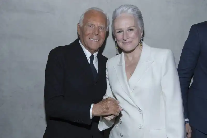 giorgio armani e glenn close