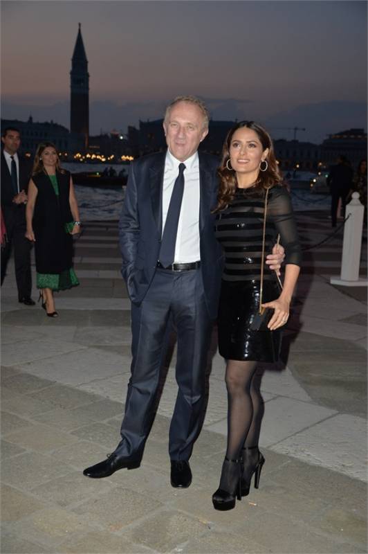 pinault salma hayek a75a5e8cfc21