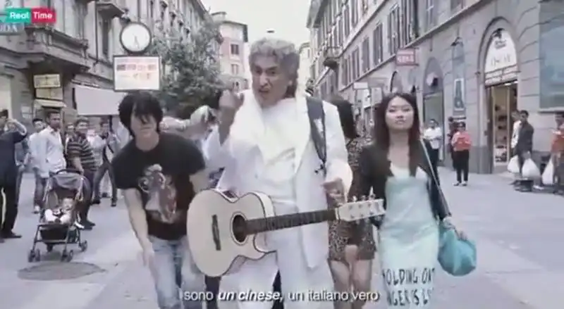 toto cutugno canta l italiano in cinese 