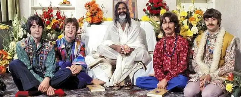 BEATLES INDIA 1