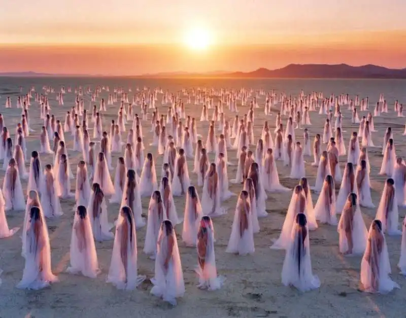 desert spirits di spencer tunick