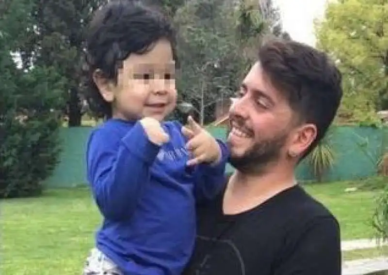 DIEGO ARMANDO MARADONA JR CON IL FRATELLASTRO