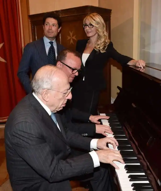 fedele confalonieri al pianoforte con gigi d alessio