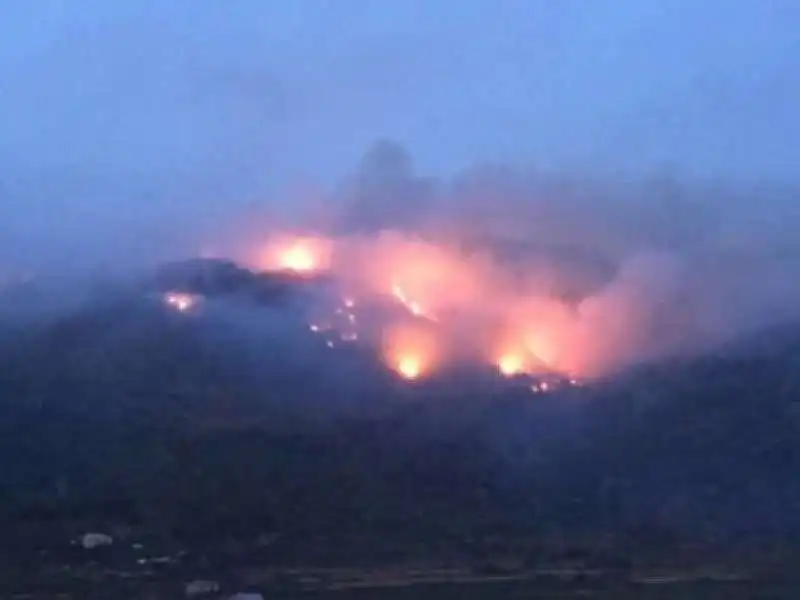 INCENDIO A PANTELLERIA