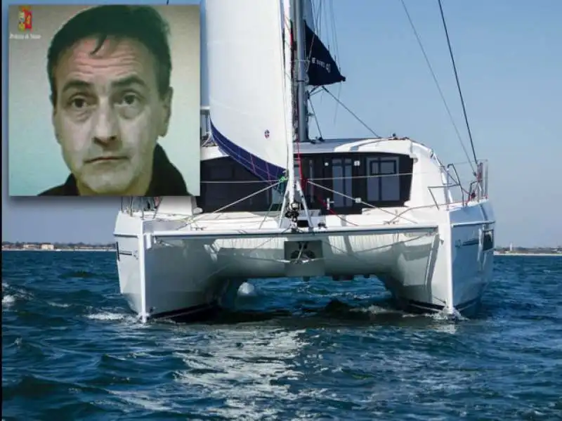 KILLER CATAMARANO