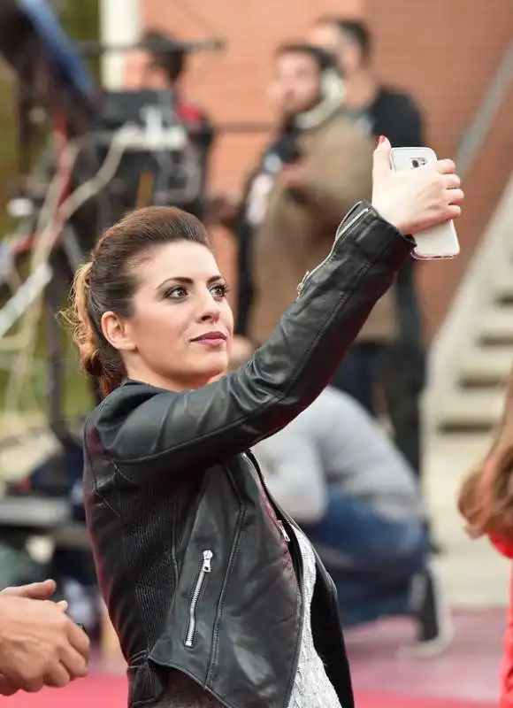 lidia schillaci si fa un selfie