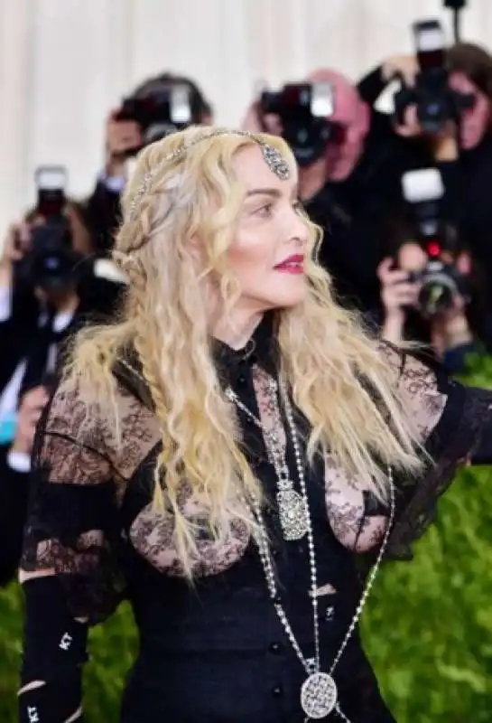 madonna al met gala  7