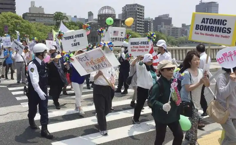 MANIFESTAZIONE CONTRO OBAMA HIROSHIMA