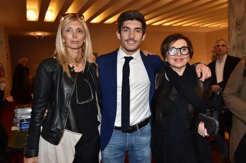 paola poponi  manfredi nicolo maretti  miria vicini